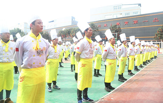 《中国厨师》盛大启幕