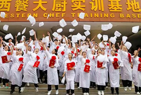学西点如何选学校，用央视的话说“相信品牌的力量”