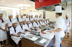 为什么学厨师一定要到正规的学校去学习？