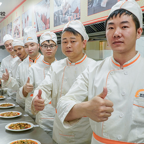 新东方厨师学校学费一般多少钱？