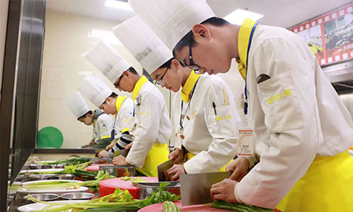 学厨师学哪方面好