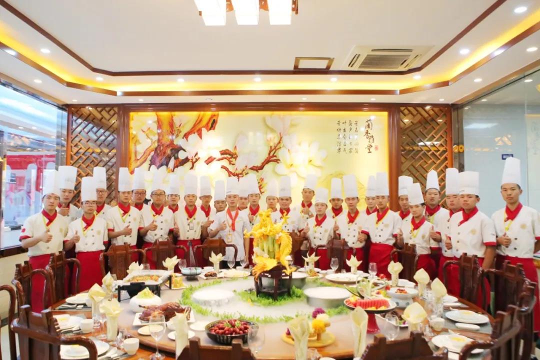 学厨师好就业吗？