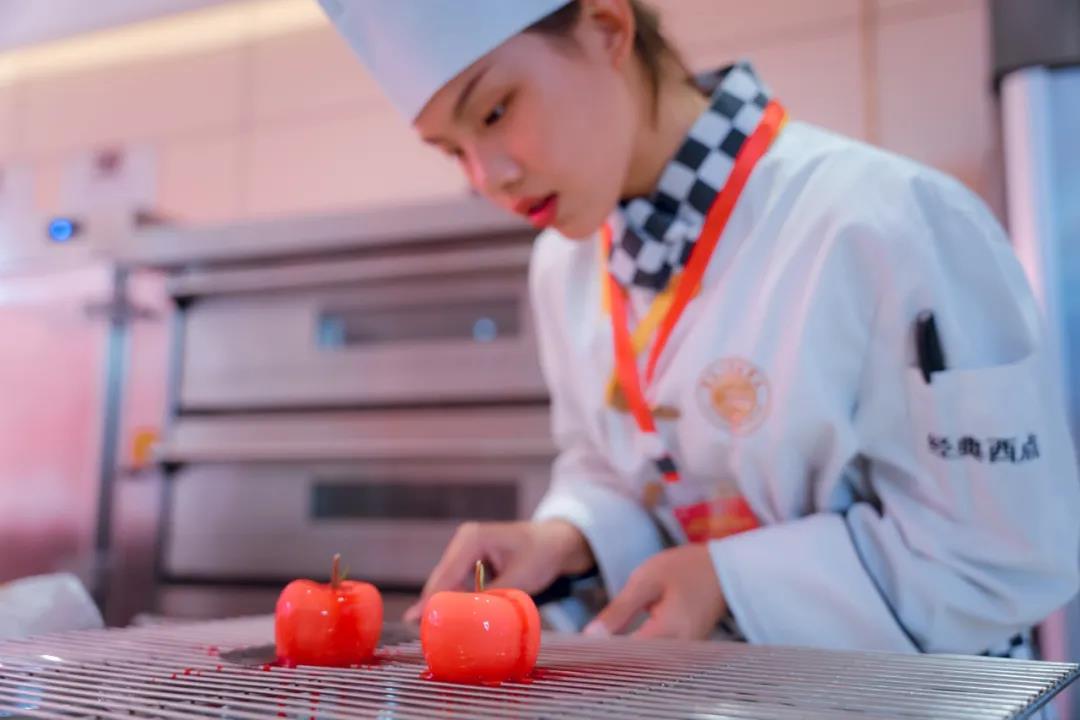 2021学西点，如何选择一所让自己满意的学校