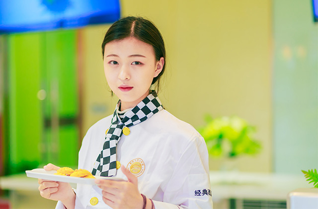 糕点培训学校那个好