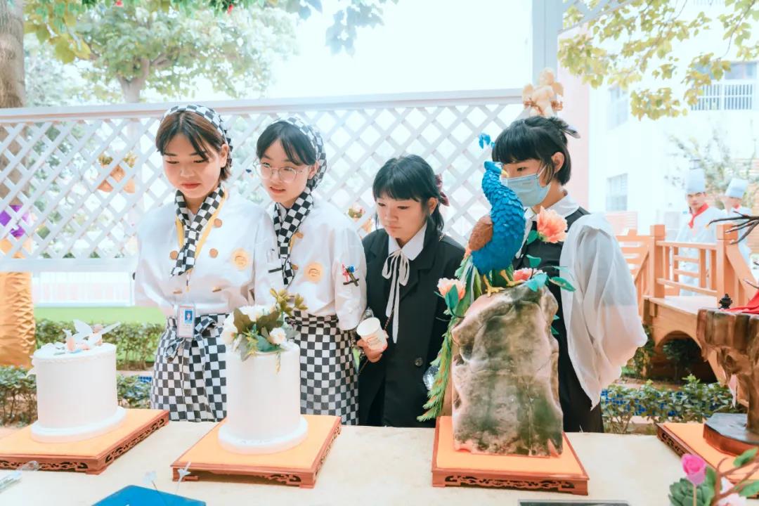 哪里有靠谱的学烘焙课程？